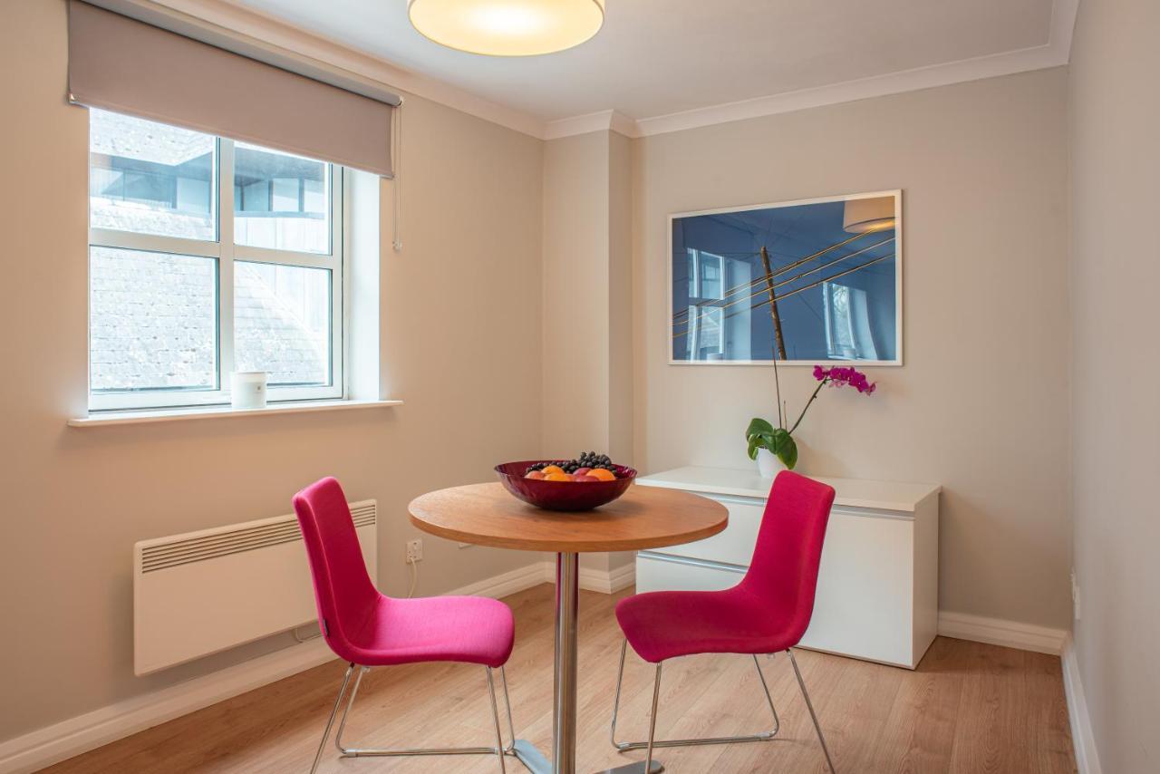 Premier Suites Reading Luaran gambar