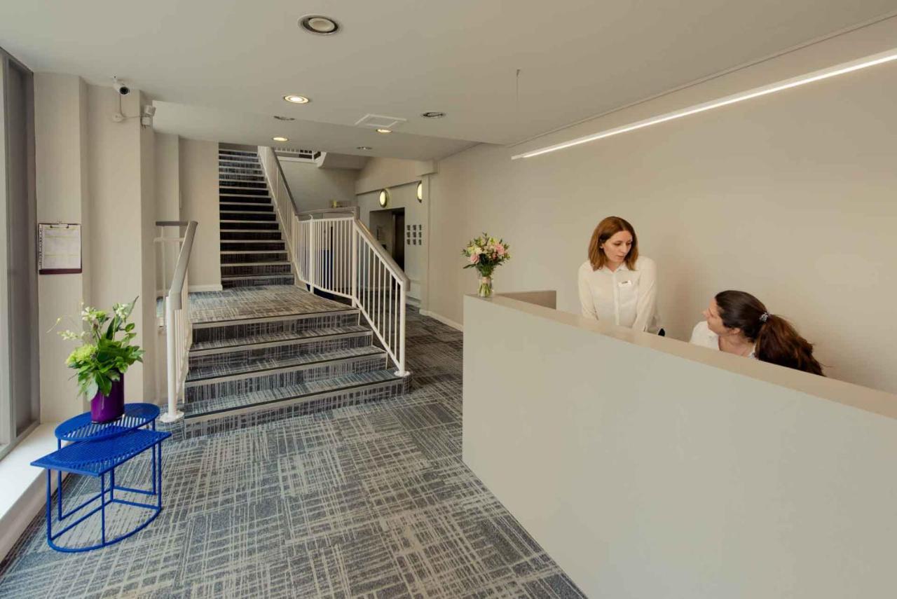 Premier Suites Reading Luaran gambar